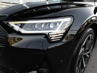 e-tron SB 50 quattro S-LINE - Image 16