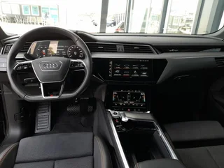 e-tron SB 55 quattro S-LINE BLACK EDITION - Image 3