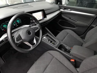 Golf VIII Variant LIFE 2,0 TDI DSG - Image 8