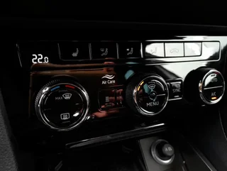 Superb Kombi SPORTLINE PHEV 156/218 DSG - Image 6