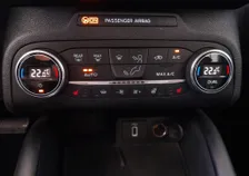 Focus Turnier VIGNALE 1,5 EcoBlue Aut - Image 6