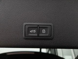 e-tron 50 quattro S-LINE BLACK EDITION - Image 16