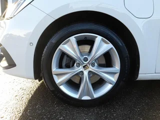 Leon ST FR-LINE 204 PHEV DSG - Image 14