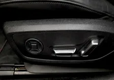 RS6 Avant 4,0 TFSI quattro MHEV S-tr - Image 10