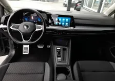 Golf VIII ACTIVE 2,0 TDI DSG - Image 3