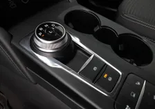 Kuga TITANIUM 2,0 EcoBlue 4x4 Aut - Image 8