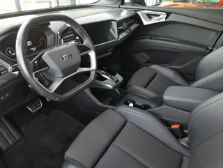 Q4 e-tron 50 Quattro S-LINE Aut. - Image 11