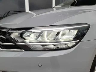 Passat Variant BUSINESS 2,0 TDI DSG - Image 16