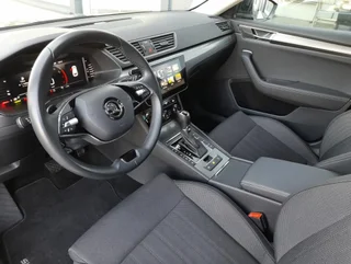 Superb Combi STYLE 156/218 PHEV DSG - Image 12