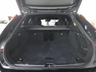 V90 T6 R-DESIGN PHEV 4x4 Aut - Image 13