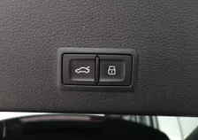 e-tron 55 quattro S-LINE BLACK EDITION - Image 17