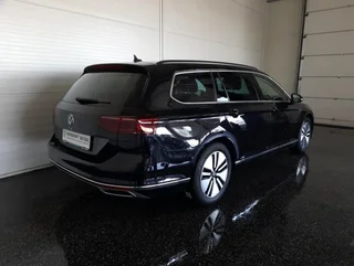 Passat Variant GTE PHEV DSG - Image 2