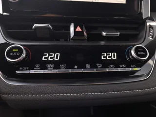 Corolla TOURING SPORTS 2,0 Hybrid Aut - Image 6