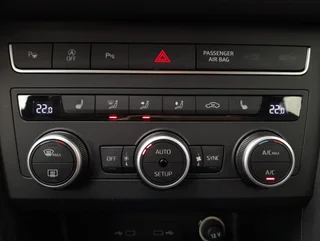 Ateca STYLE 4x4 2,0 TDI DSG - Image 7