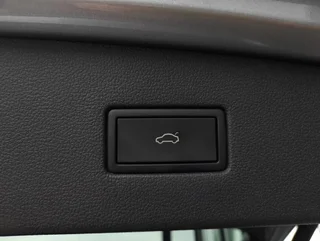 Tiguan Allspace R-LINE 4x4 2,0 TDI DSG - Image 13