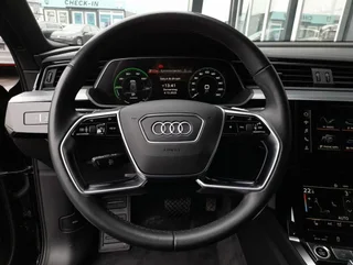 e-tron 55 quattro BLACK - Image 9