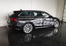 Octavia Combi FIRST ED 2,0 TDI DSG - Image 2