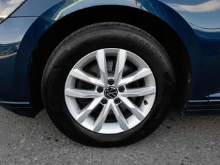 Passat Variant BUSINESS 2,0 TDI DSG - Image 17