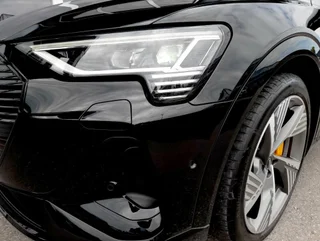 e-tron 50 quattro S-LINE BLACK EDITION - Image 17