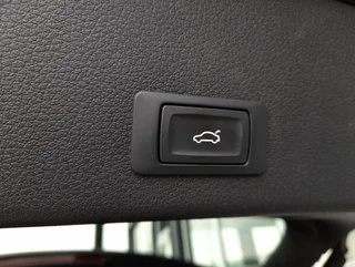 e-tron 55 quattro S-LINE BLACK EDITION - Image 15