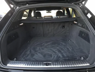 e-tron 55 quattro S-LINE BLACK EDITION - Image 14