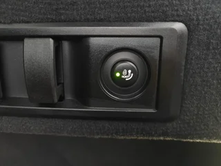 i4 M Gran Coupe 4x4 Aut - Image 17