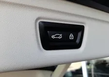 330 e Touring SPORT-LINE PHEV Aut. - Image 15