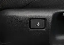 C-HR 2,0 Aut - Image 8