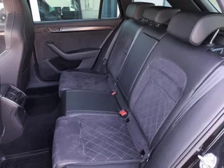 Superb Kombi SPORTLINE PHEV 156/218 DSG - Image 14