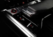 e-tron SB 95 quattro S-LINE - Image 8