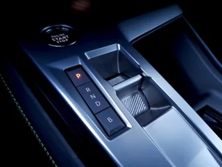 308 GT-LINE 225 PHEV Aut - Image 7