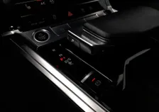 e-tron SB 55 quattro S-LINE - Image 8