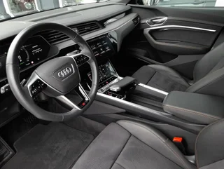 e-tron 50 quattro S-LINE BLACK EDITION - Image 11
