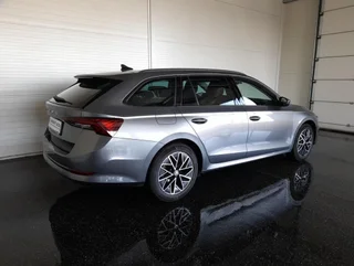 Octavia Combi 2,0 TDI DSG - Image 2