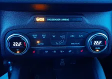 Kuga TITATIUM 2,5 Duratec PHEV Aut - Image 6