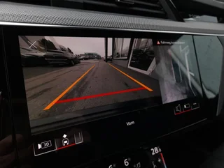 e-tron SB 50 quattro S-LINE BLACK EDITION - Image 5