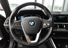 330 e Touring SPORTLINE 4x4 PHEV Aut. - Image 8