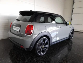 Cooper MINI Cooper SE 32,6kWh Aut - Image 2