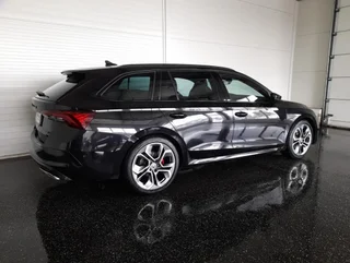 Octavia Combi RS PLUS 2,0 TDI DSG - Image 2