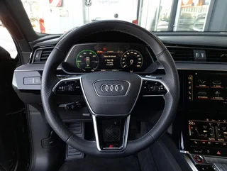 e-tron 95 quattro S-LINE - Image 11