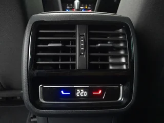 Passat BUSINESS 2,0 TDI DSG - Image 13