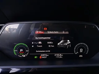 e-tron 55 quattro S-LINE - Image 9