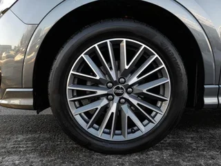 Q3 SB S-LINE 35 TDI quattro S-tr - Image 15