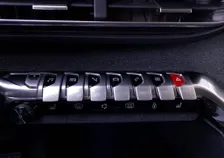 3008 ALLURE 225 PHEV Aut - Image 7