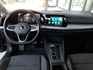 Golf VIII Variant LIFE 2,0 TDI DSG - Image 3