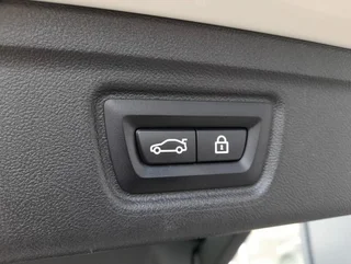 320 D Touring SPORTLINE Aut. - Image 16