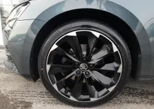 Superb Kombi SPORTLINE PHEV 156/218 DSG - Image 18