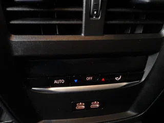 i4 M Gran Coupe 4x4 Aut - Image 15