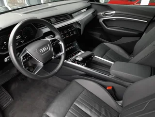 e-tron 55 quattro BLACK - Image 14