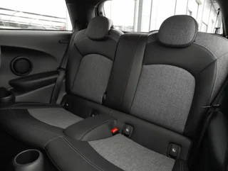 Cooper SE 32,6kWh Aut - Image 12